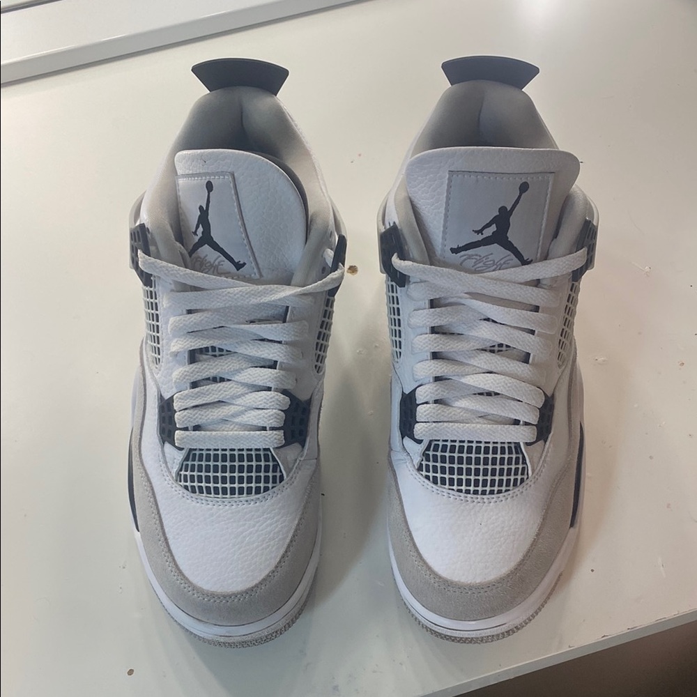 Mens Military Black Jordan 4